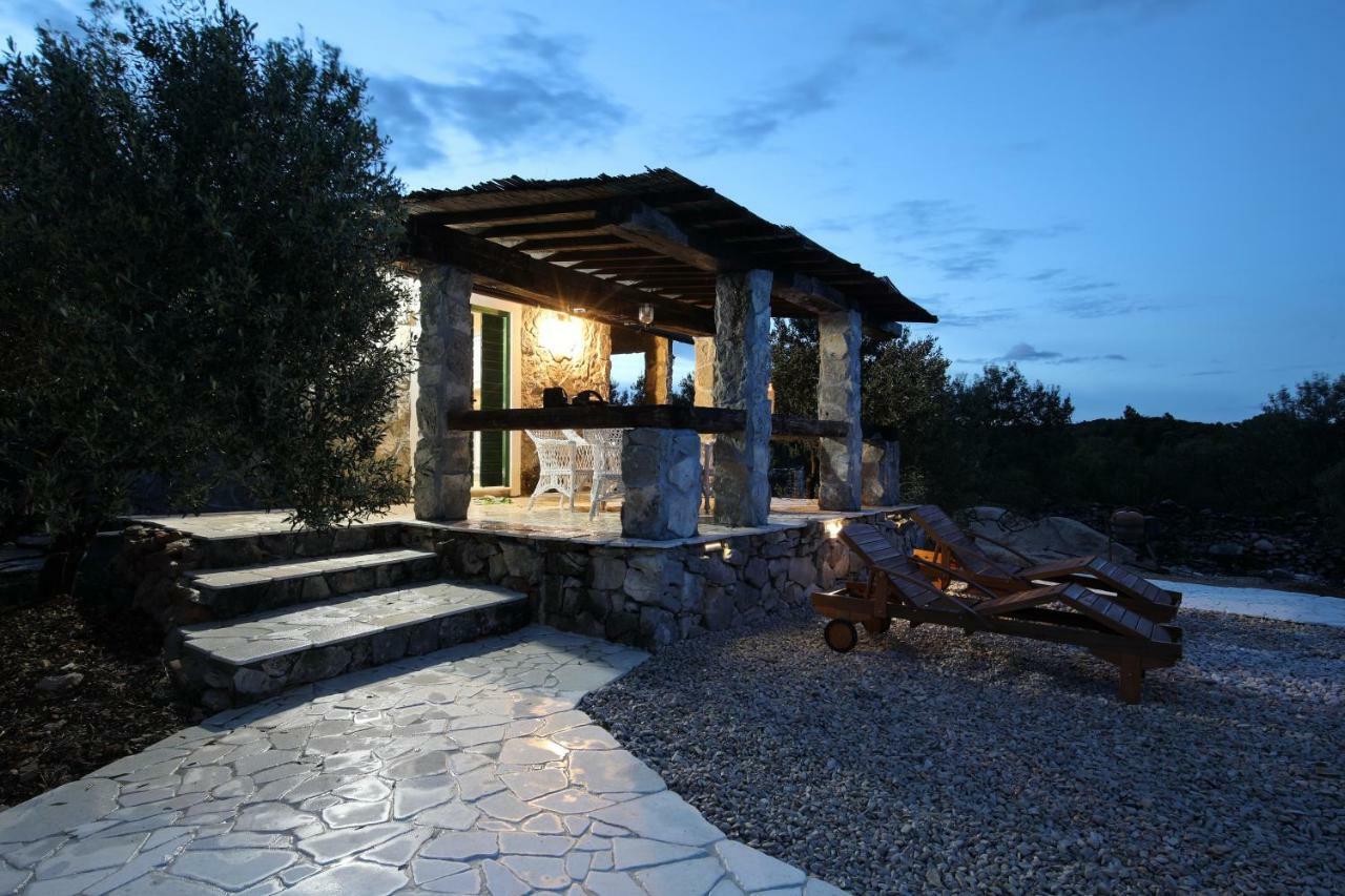 Holiday Home Petar Drage Buitenkant foto