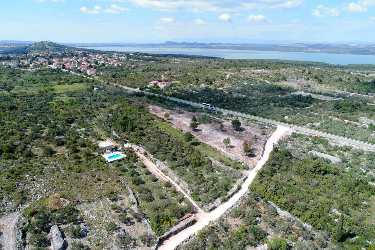 Holiday Home Petar Drage Buitenkant foto
