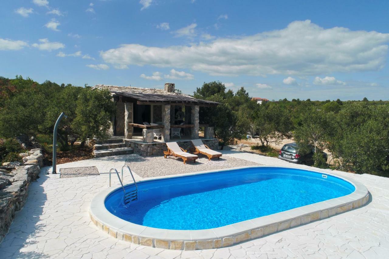 Holiday Home Petar Drage Buitenkant foto